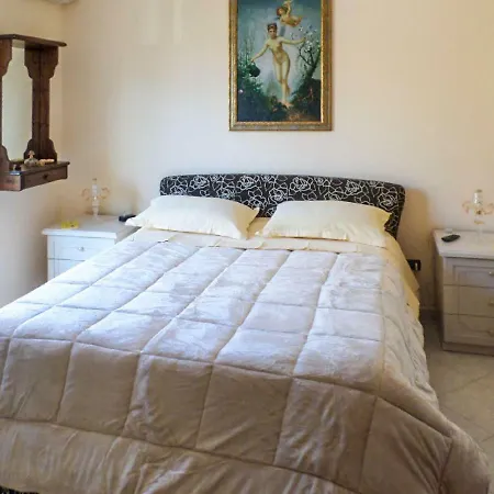 לינה וארוחת בוקר Dolce Casa N41 סבוקה