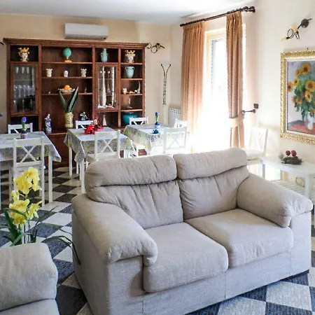 Dolce Casa N41 לינה וארוחת בוקר סבוקה